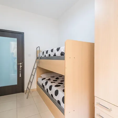 Sea View 2 Bedroom With Patio St Julians